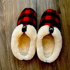 Brand New Slippers size 5/6